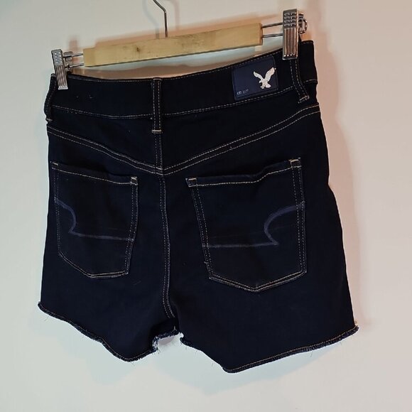 American Eagle Outfitters Size 8 Dark Wash Jean Shorts with Rolled Hems - Picture 5 of 13